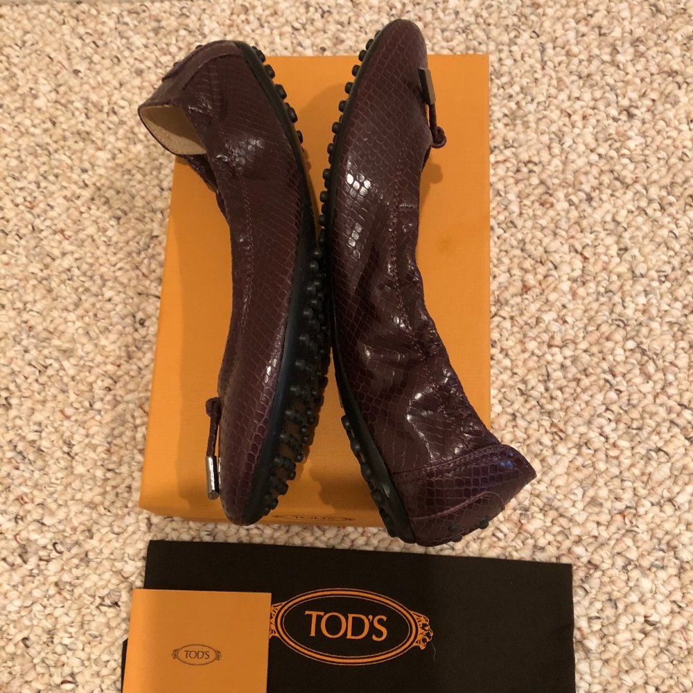 Tod's Python Embossed Leather Ladies Ballet Flat Size 8.5 - Picture 10 of 16